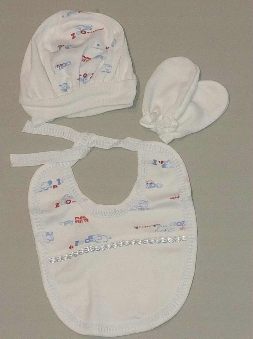 Wyprawka niemowlęca pajacyk body czapeczka śliniak rękawiczki 56.b0