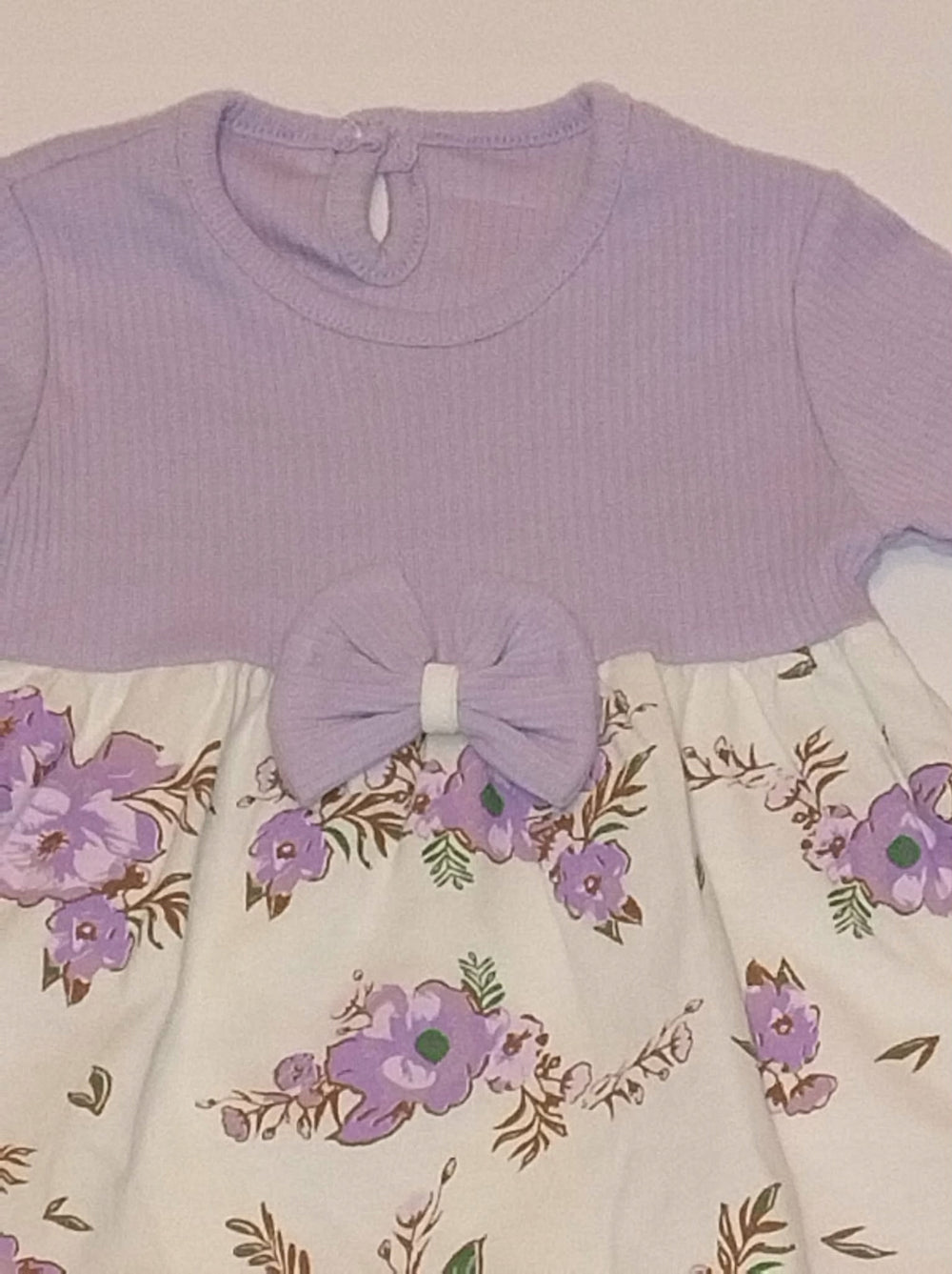 Komplet dziewczęcy sukienka w kwiaty + legginsy liliowy