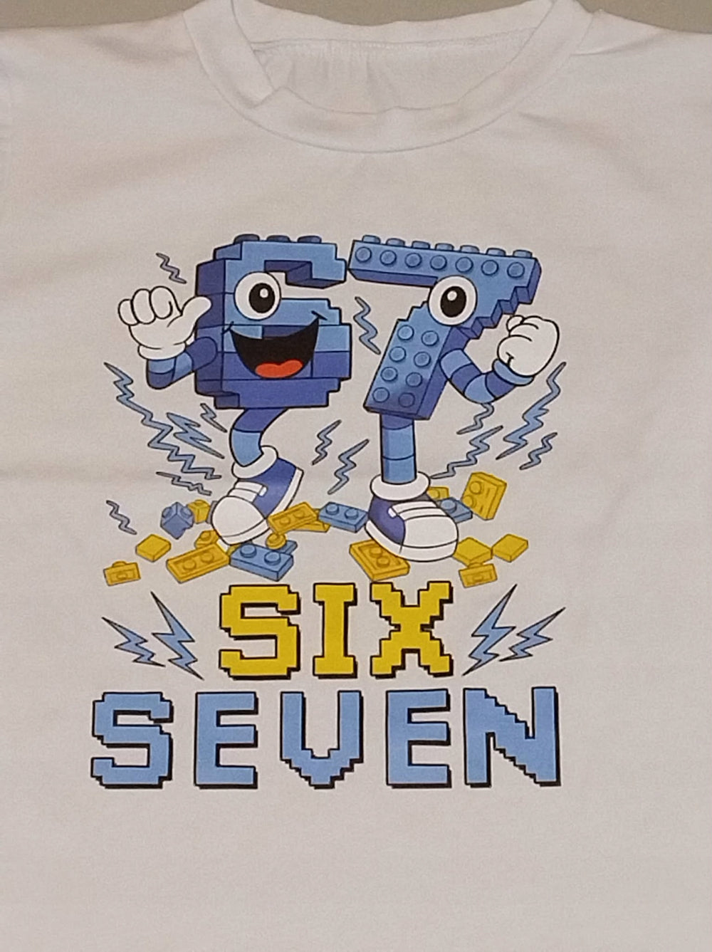 T-shirt dziecięcy biały SIX SEVEN 6 7 bawełna
